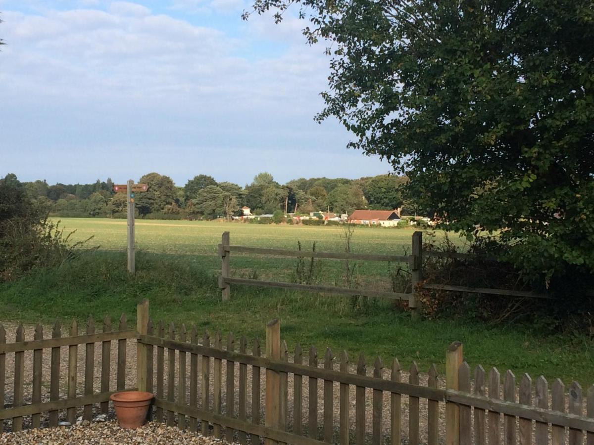 Anvil & Stable Cottages Felbrigg Eksteriør billede